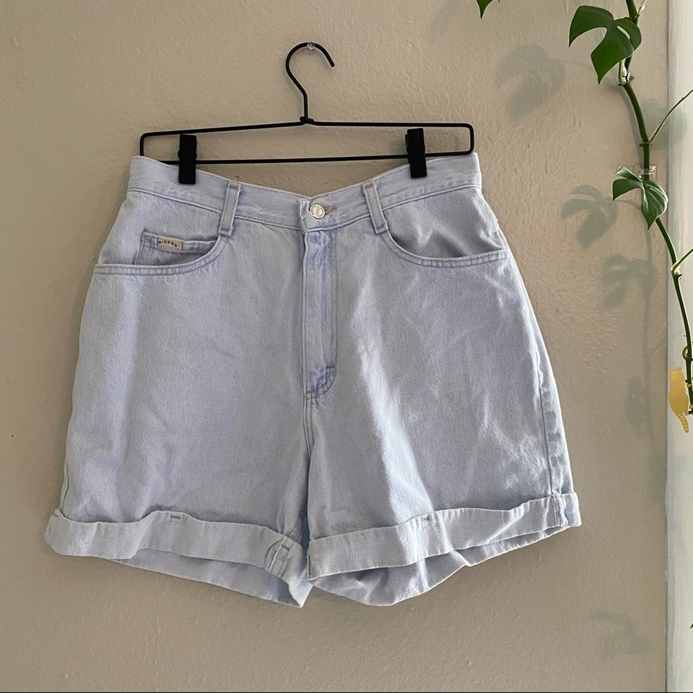 VTG Rider High Waisted Light Wash Denim Shorts- Size 30
